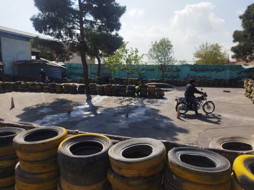 عکس آموزشگاه رانندگی موتورسیکلت استقلال