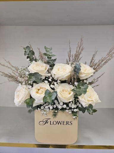 عکس گلفروشی گلاریس