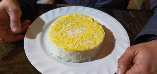 عکس رستوران سنتی سرداب