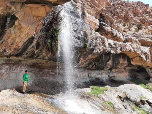 عکس آبشار گیسو