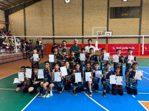 عکس باشگاه والیبال همت البرز شعبه گلشهر