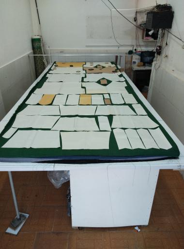 تولیدی پوشاک تتی وان