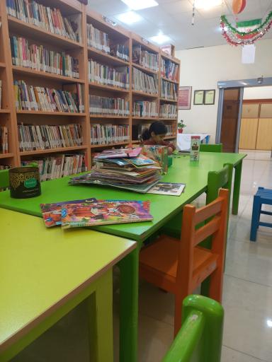 عکس کتابخانه و آمفی تئاتر ثامن الائمه