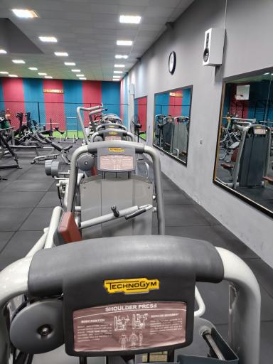 عکس باشگاه بدنسازی بارسا 