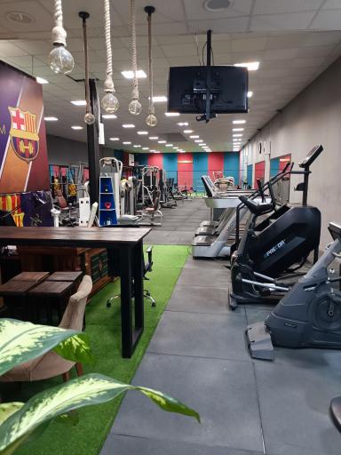 عکس باشگاه بدنسازی بارسا 