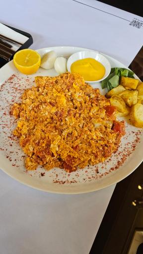 عکس کافه رستوران لوتوس