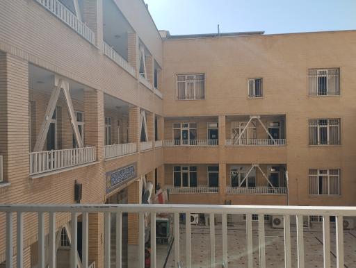 عکس مدرسه علمیه آیت الله حائری یزدی