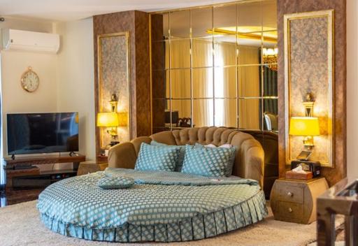 هتل تاج محل