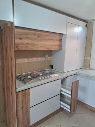 عکس کابینت سازی کیاچوب