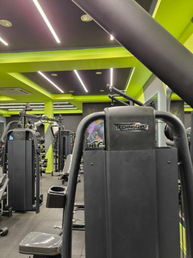 عکس باشگاه بدنسازی آرنا