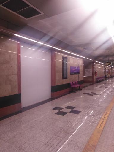 عکس ایستگاه مترو آهنگ