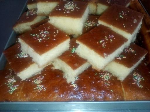 عکس کیک و کلوچه پزی مهدیار