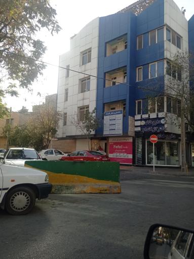 عکس ساختمان پزشکان قاصدک