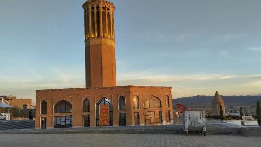 عکس بادگیر دولت آباد مینی ورد