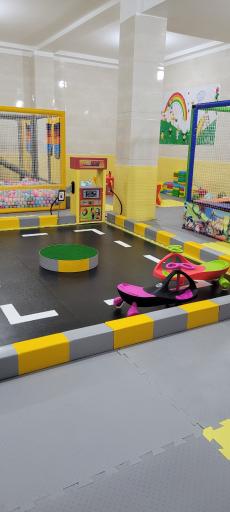 عکس سرزمین بازی ایلیا