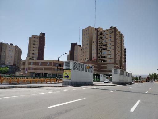 عکس پارکینگ هوشمند مجد