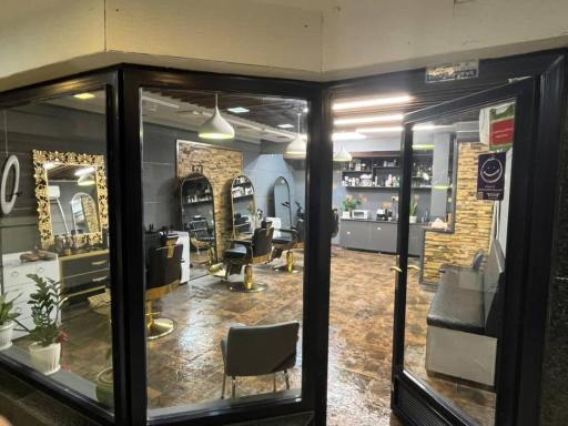 عکس پیرایش شاهرخ 