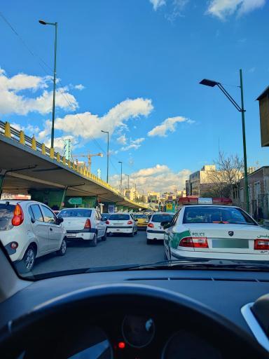 عکس چهارراه پارک وی