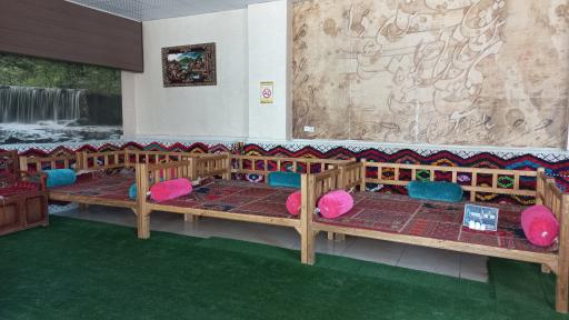 عکس رستوران و سفره خانه سنتی باران