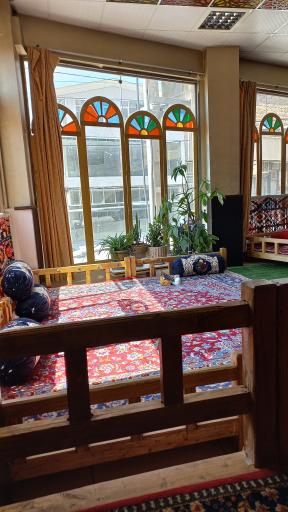 عکس رستوران و سفره خانه سنتی باران