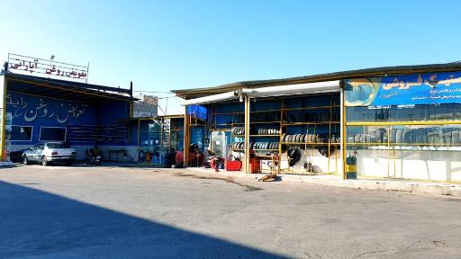 عکس پمپ بنزین مهریزی