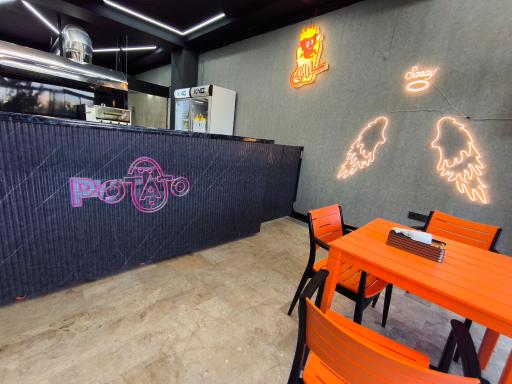 عکس فست فود سارای 