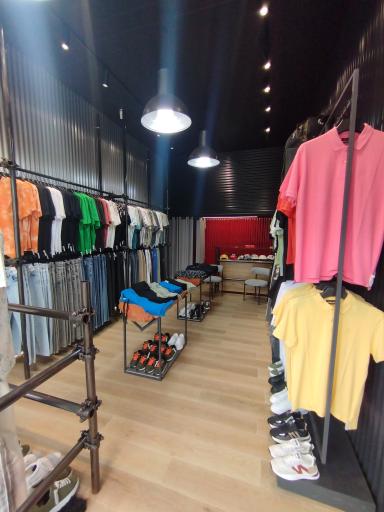 عکس پوشاک آرش ال سی