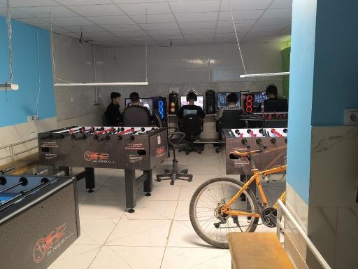 کافه کلاب لاله 