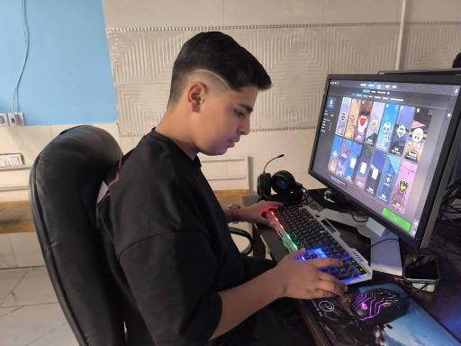 عکس کافه کلاب لاله 