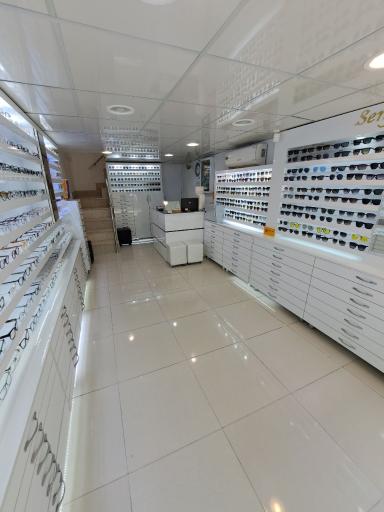 عکس عینک صبا