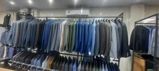 عکس نمایندگی پوشاک دکاموند