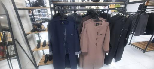 عکس نمایندگی پوشاک دکاموند