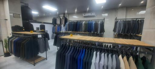 عکس نمایندگی پوشاک دکاموند