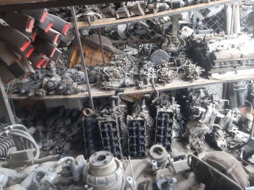 عکس اوراقی و استوک فروشی قطعات لوازم خودرو