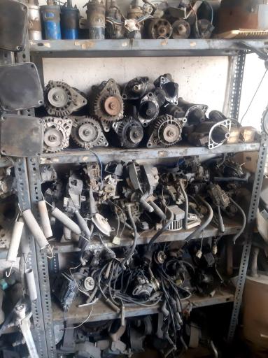 عکس اوراقی و استوک فروشی قطعات لوازم خودرو