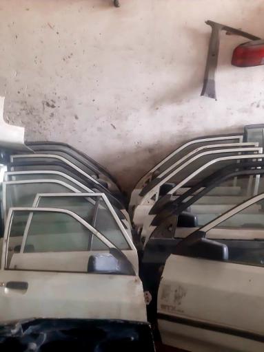 عکس اوراقی و استوک فروشی قطعات لوازم خودرو