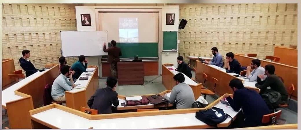 عکس سالن کلاسی شهید مطهری 