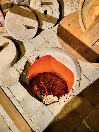 عکس تجارتخانه نصیرزاده(نمایشگاه فرش و گلیم هاشمی مهر)