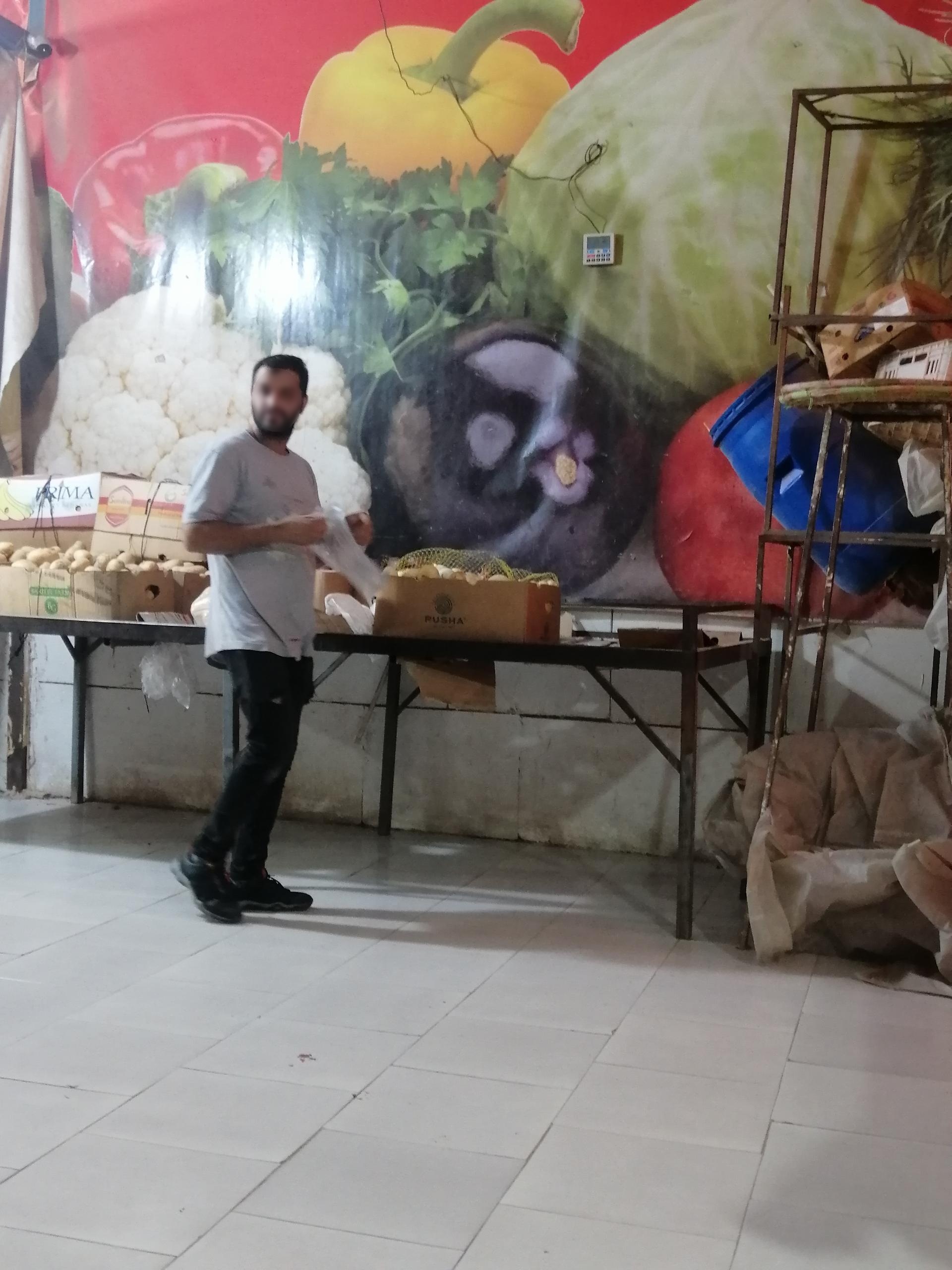 عکس بازار میوه وکیل