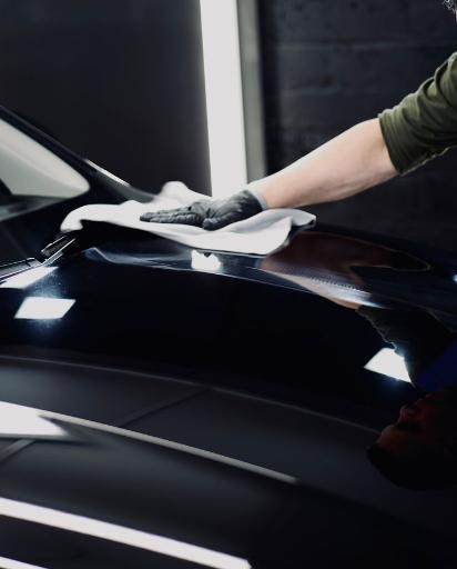 عکس اِی‌ پی گاراژ