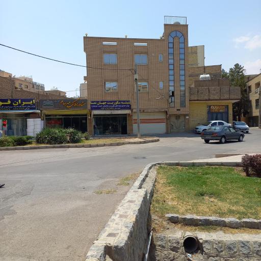 عکس شیشه سکوریت جهان نما