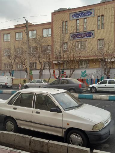 عکس دبیرستان دخترانه جمهوری اسلامی