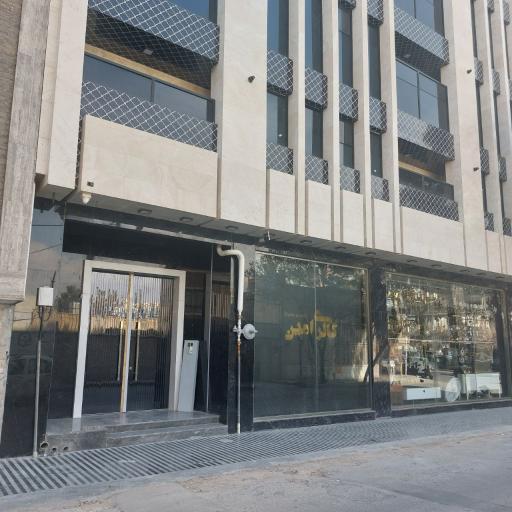 عکس دفتر وکالت مصطفی حکیمیان