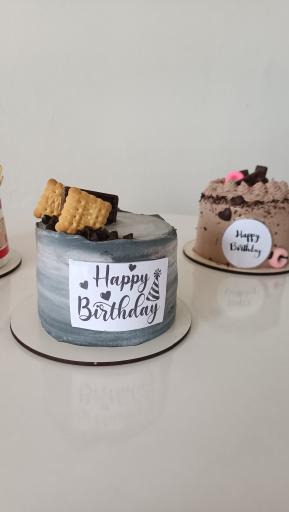 عکس کافه کیک موکاچینو