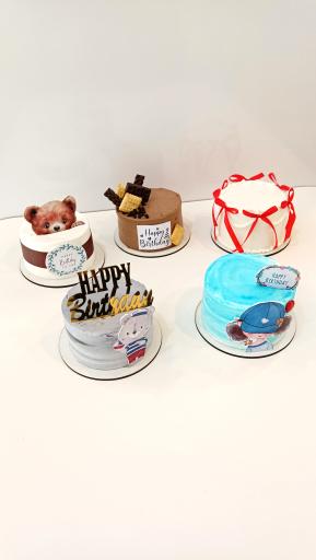 عکس کافه کیک موکاچینو