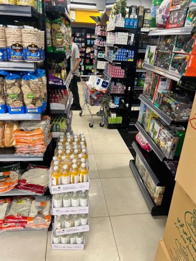 عکس دی لند مارکت