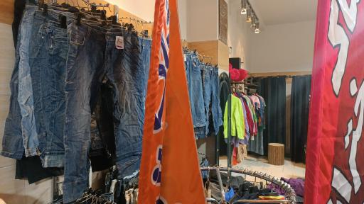 پوشاک استوک و تاناکورا برجی 