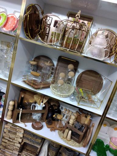 عکس فروشگاه کاشان تک کالا