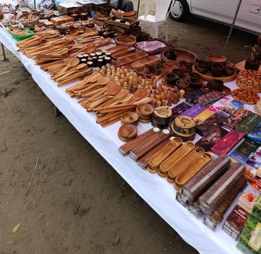 عکس دوشنبه بازار نور