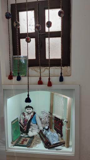 عکس موزه عروسک خانه فروتنی
